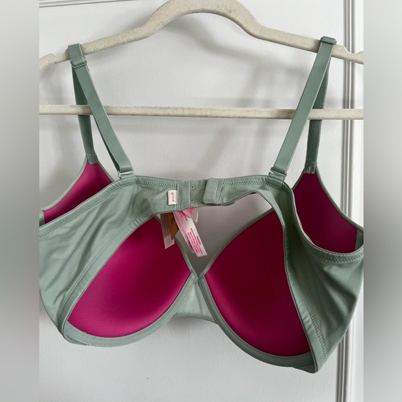 Pink push up bra - Picture 2 of 2